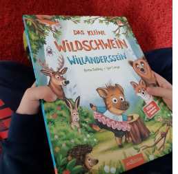 Das Kinderuch bringt die Thematik des Andersseins so humorvoll und gut verständlich rüber und hat einen hohen Aufforderungscharakter, selbst mal Abläufe anders zu machen.